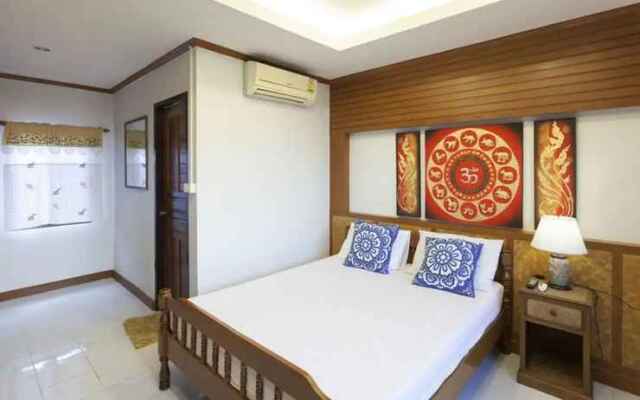 Little Home Guesthouse