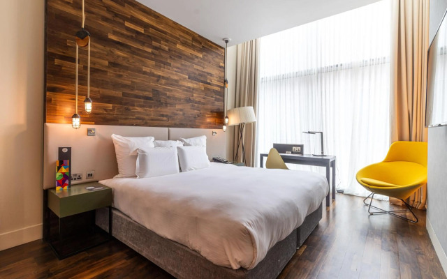 Pullman Liverpool
