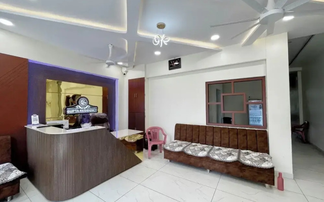 Hotel Gupta Residency - near Temple