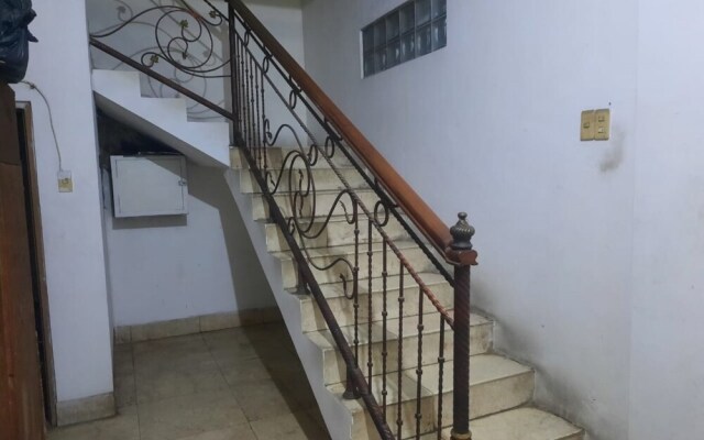 OYO Life 93160 Kost Jenny Karawang