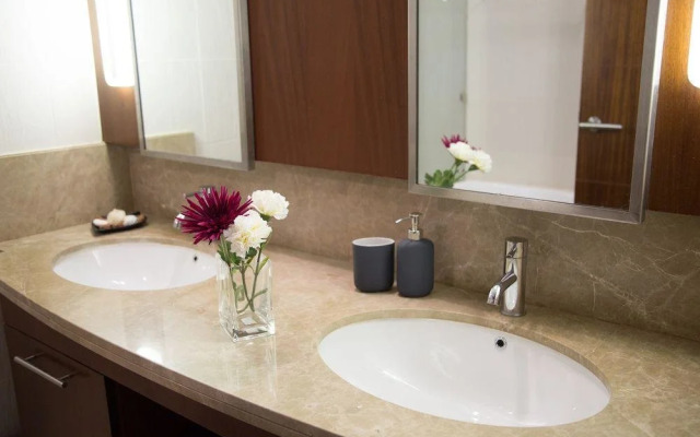 Standpoint Towers by Hi Guests Vacation Homes
