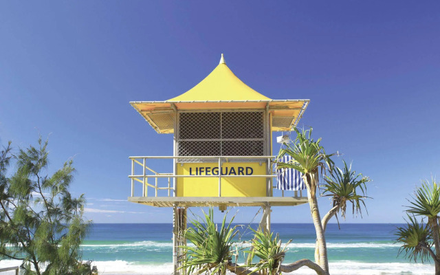 Breakers North Absolute Beachfront Apartments