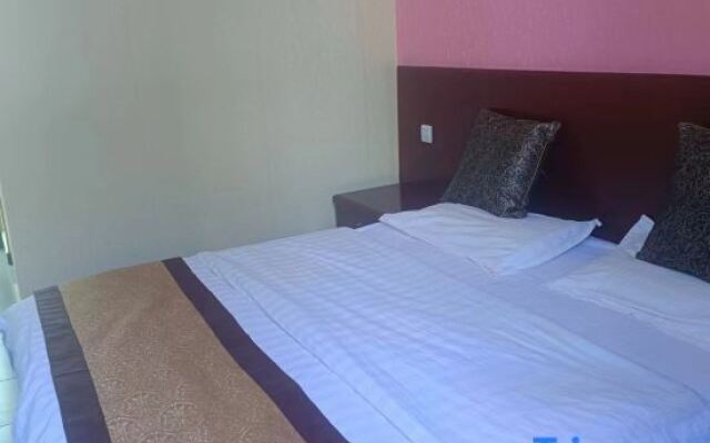 Yufeng Hotel