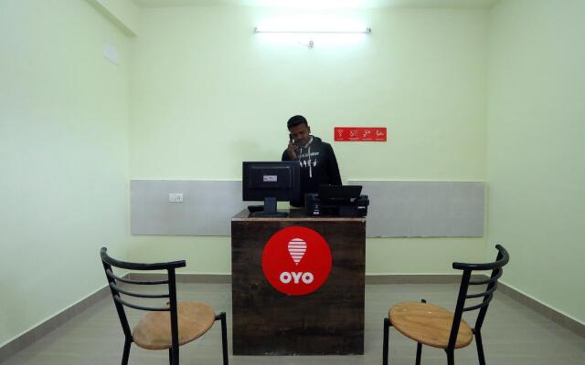 OYO 24623 Chetana Residency