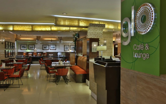Crown Regency Hotel and Towers