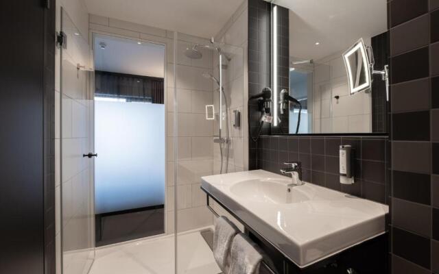 V8 Hotel Koln at MOTORWORLD