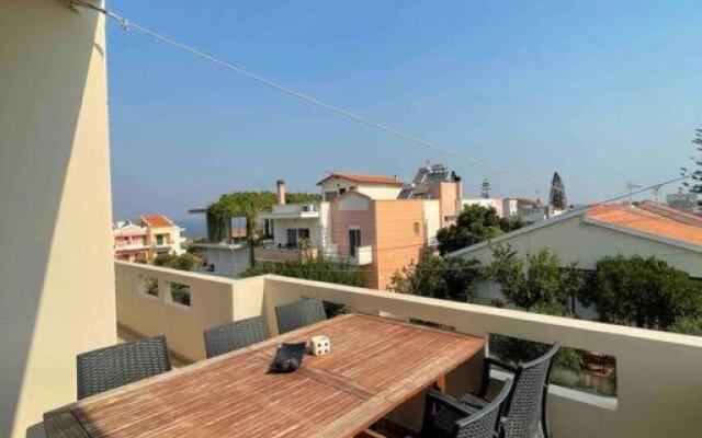 Spacious Apartment Nearby the Sea - 3 Bedrooms