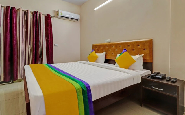 Itsy By Treebo - Divine Inn