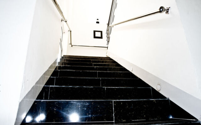 Birdrock Hotel Anomabo