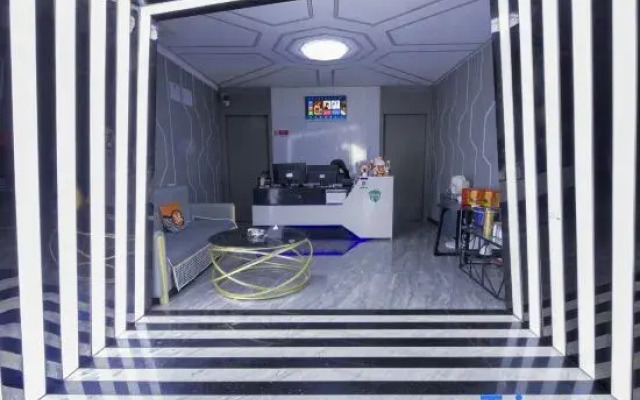 Shaoyang Shuman Jiangjing Hotel