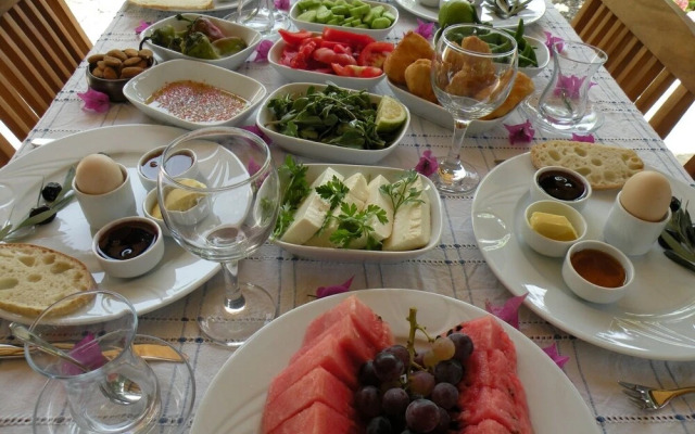 Hayitbükü Ahşapevleri̇
