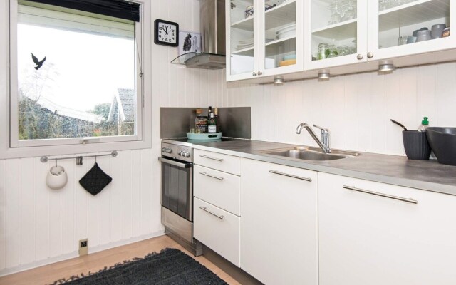 6 Person Holiday Home in Glesborg