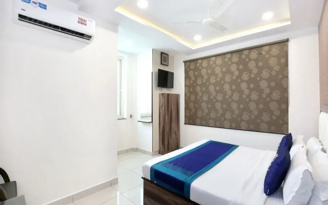 OYO 9674 Hotel Oberoi