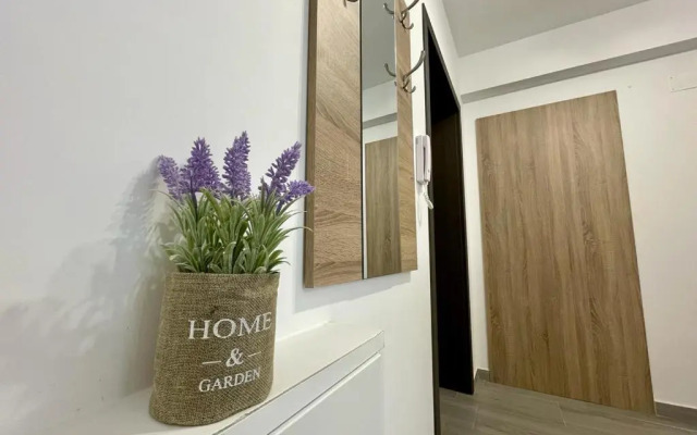 BELVEDERE - Cozy Studio with Rooftop Garden