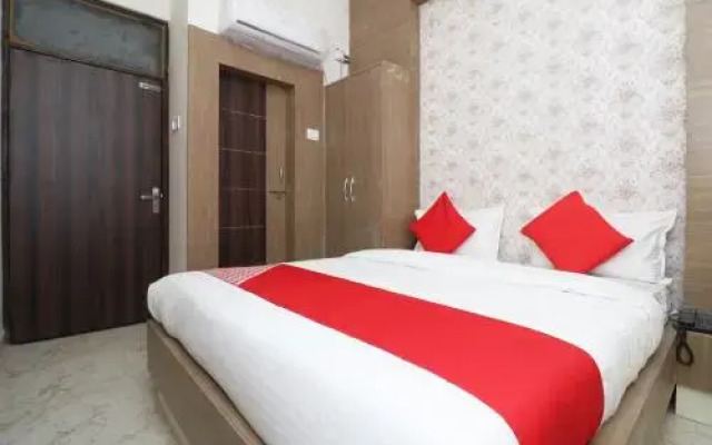 OYO Flagship 22705 Triveni Inn