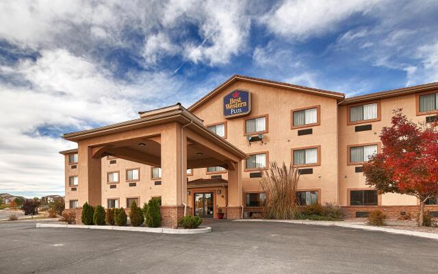 Best Western Plus Eagleridge Inn & Suites