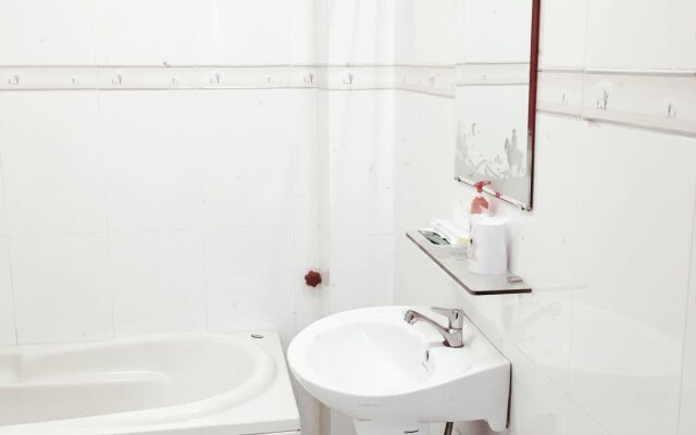 Van Khang Hotel