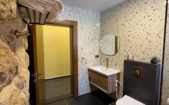 VillaRosa Luxury Boutique