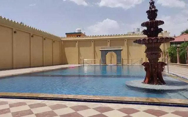 Fabhotel Prime The Kushal Bagh Palace