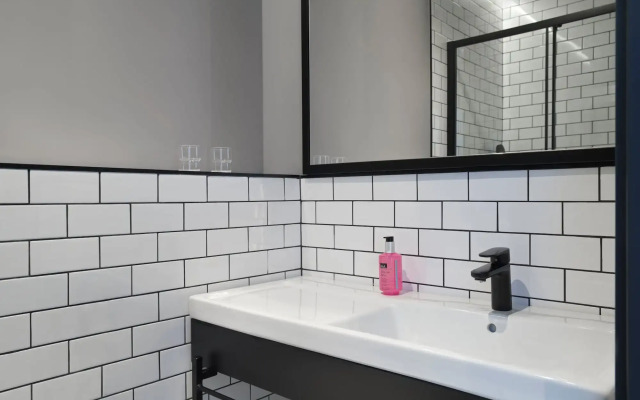 Moxy Belgrade