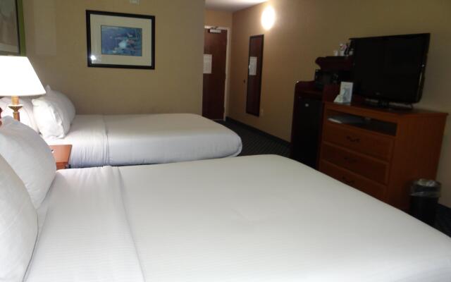 Holiday Inn Express Hotel & Suites Salisbury - Delmar by IHG