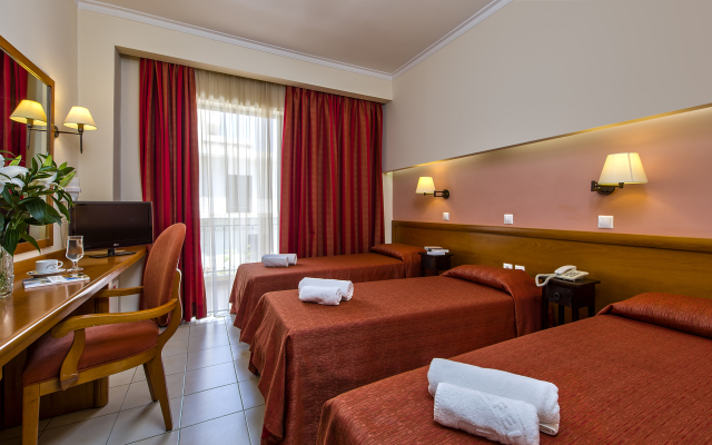 Nefeli Hotel