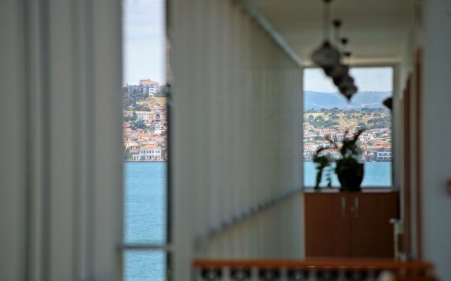 Cunda Kivrak Hotel