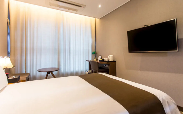 M Stay Hotel Naju
