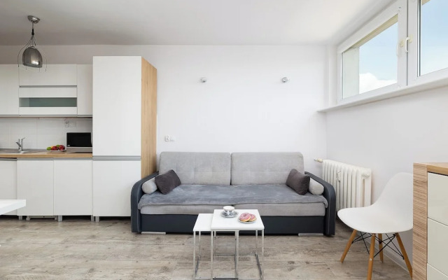 Charming Studio for 2 by Renters