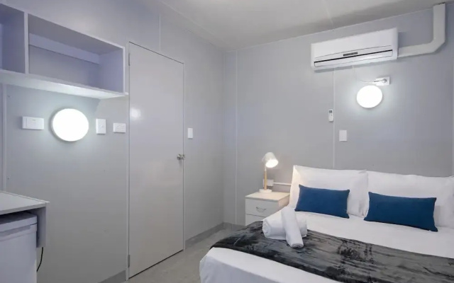 Lake Kawana Accommodation