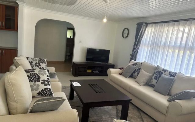 Lux Suites Greenpark Getaway Bungalows