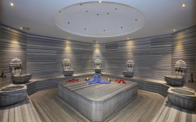 Mandarin Resort & Spa