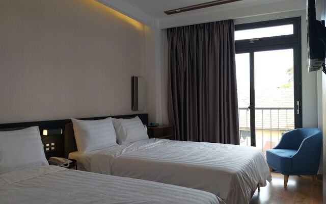 Mille Fleurs 02 Hotel