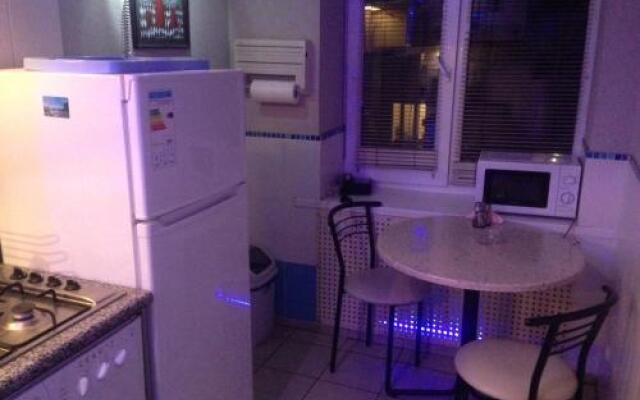 Keyless Apartment