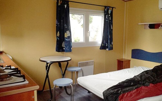 Camping Le Vallon Des Cigales