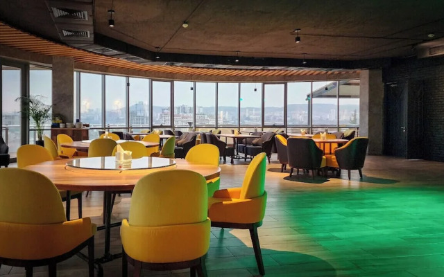 Fortune Palace Hotel