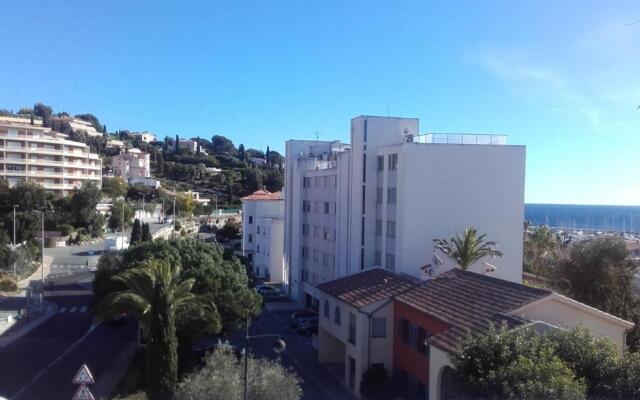Superbe Appartement avec terrasse vue mer