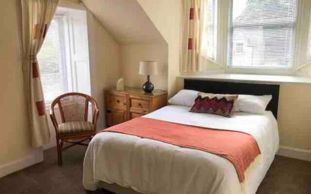 Allerton - Victorian Character Home in Stirling