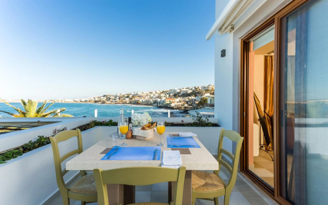 Cavo Seaside Suites