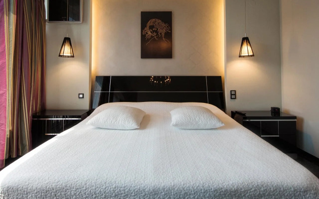 Mona Boutique Hote