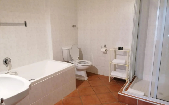 Cape Town Beachfront Apartments At Leisure Bay