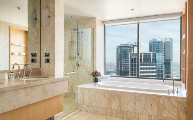 Amora Hotel Jamison Sydney