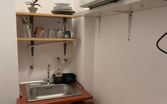 Studio Piata Amzei 1 (8 E)