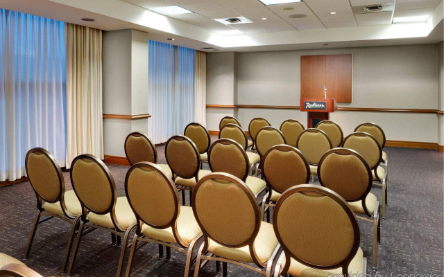 Radisson Hotel Vancouver Airport