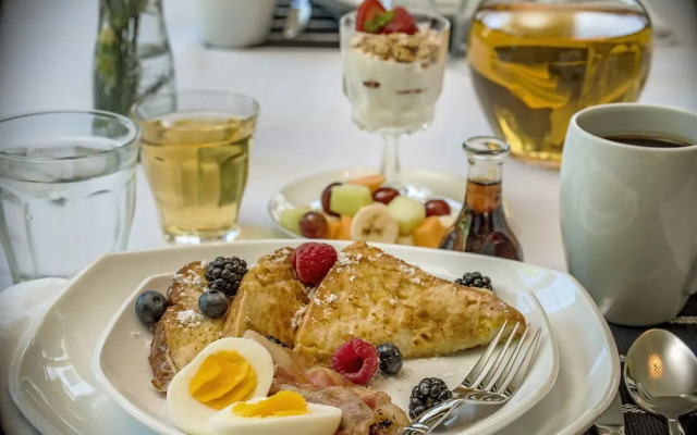 Baker City Blue Door Inn