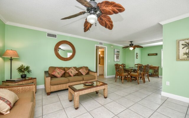 Hummingbird Siesta Key by Beachside Management