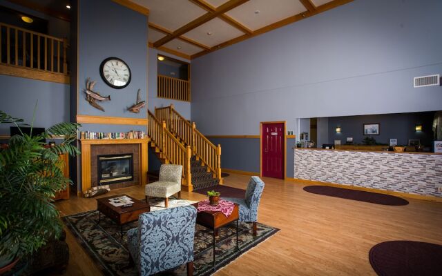 Chisholm Inn & Suites