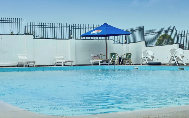 Acacia country Inn