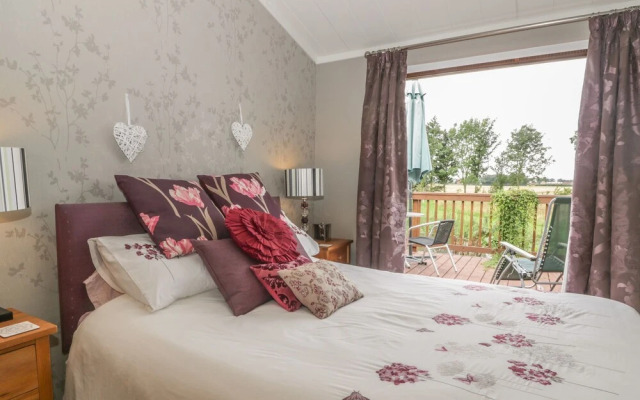Bulmer Farm Lodge