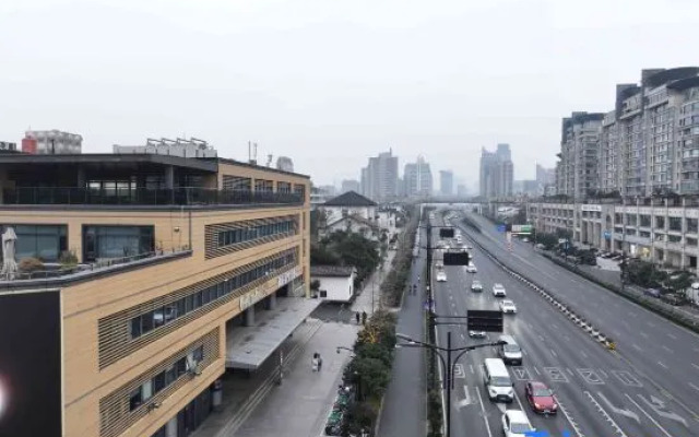 Caifeng Boutique Hotel (Xihu Ding'an Road Subway Station)